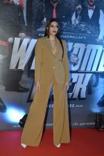 Sonam Kapoor at welcome back premiere in Mumbai on 3rd  Sept 2015